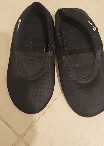 Decathlon Çocuk Siyah jimnastik ayakkabısı