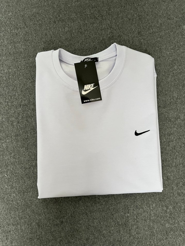 Nike uzun kollu tişört - Görsel 2