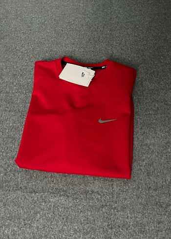 Nike Uzun Kollu Premium Tişört - Görsel 2