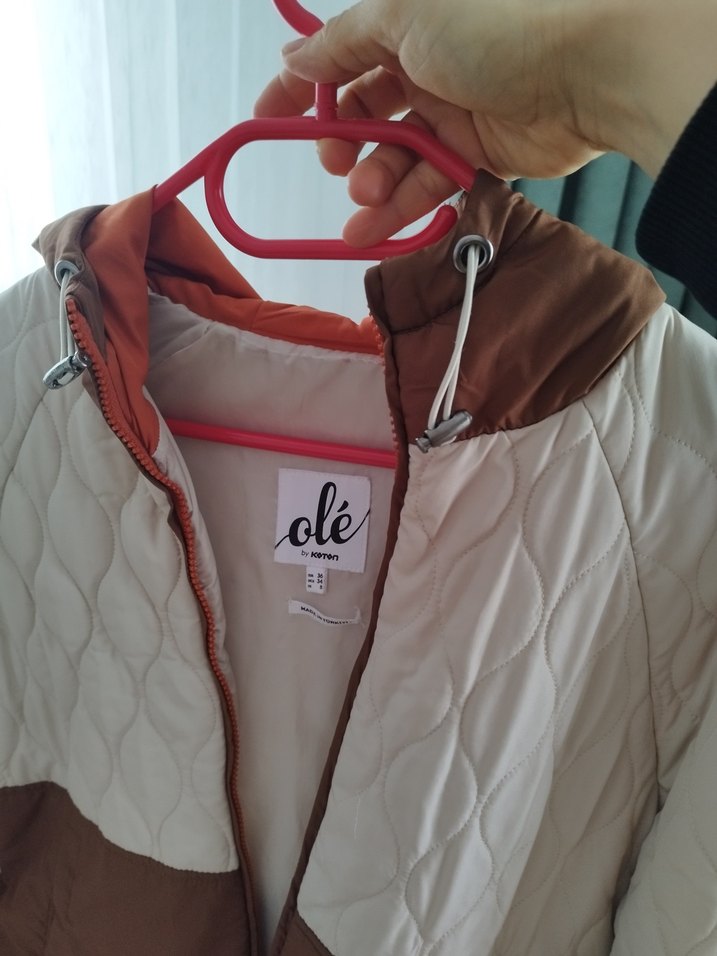 kapitoneli mont - Görsel 4