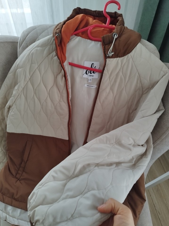 kapitoneli mont - Görsel 3