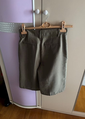 Haki Pilili Kadın Mini Bermuda Şort - Görsel 3