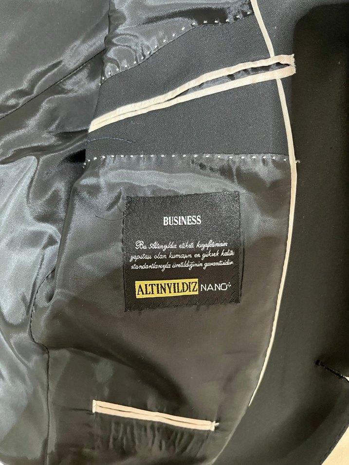 Altınyıldız sıfıra yakın nano kumaş takım elbise - Görsel 4