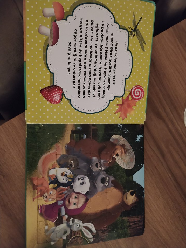 Maşa ile Koca Ayı Süper Yapboz Kitabım - Görsel 2