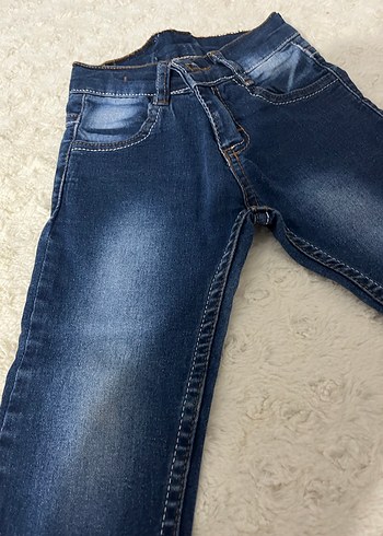 Nakışlı Fermuarlı Erkek Çocuk Kot Pantolon - Görsel 2