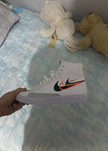Nike 37,5
