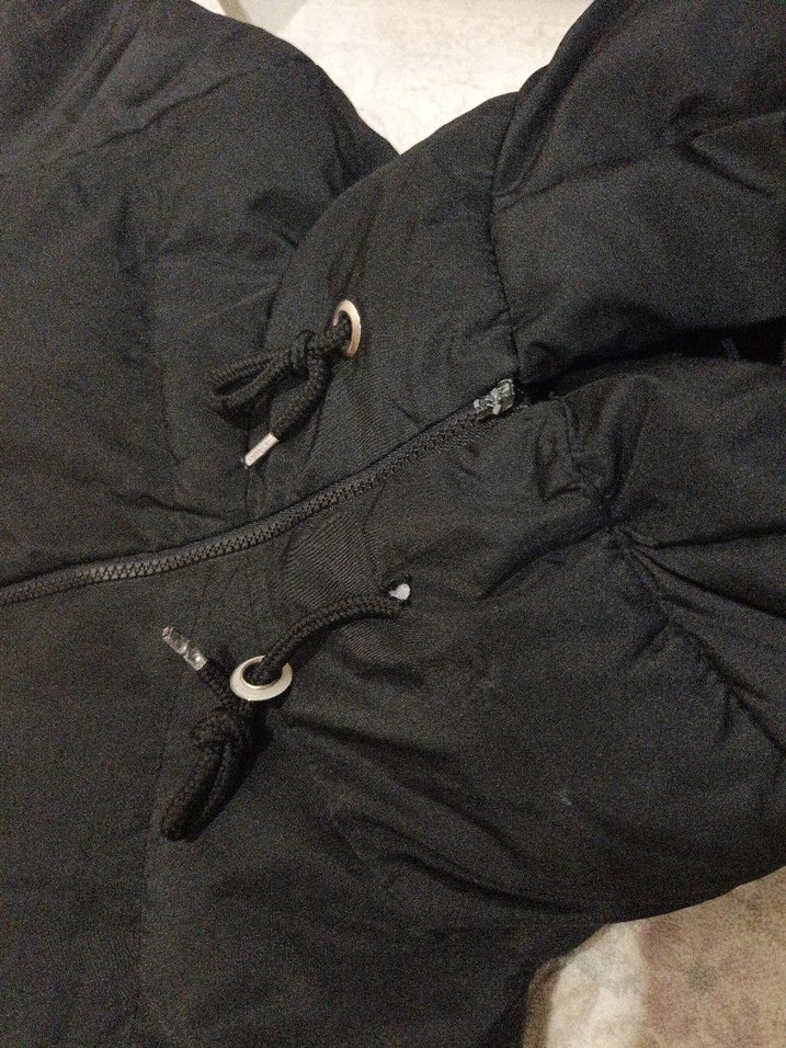 Siyah Fermuarlı Kadın Kışlık Ceket - Görsel 3