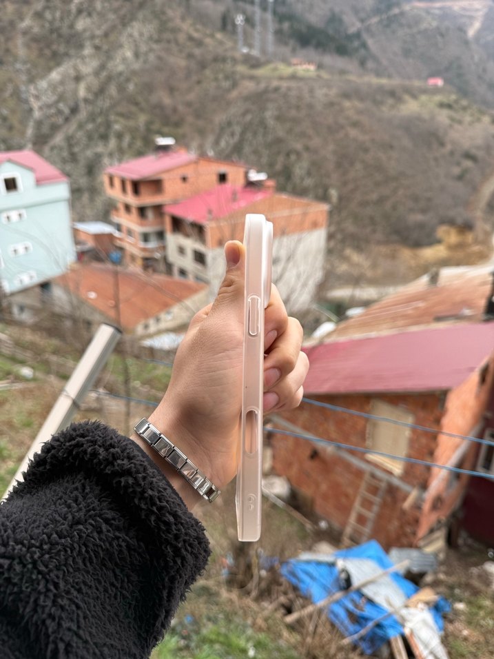 Orijinal 16 Pro Max Magsafe Kılıf - Görsel 4