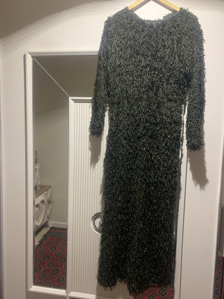 Kadın Uzun Yeşil Kürklü Triko Elbise - Görsel 2