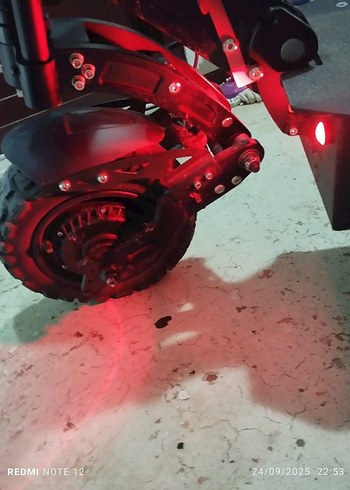 onvo RX7 4000w Siyah Elektrikli Scooter - Görsel 4