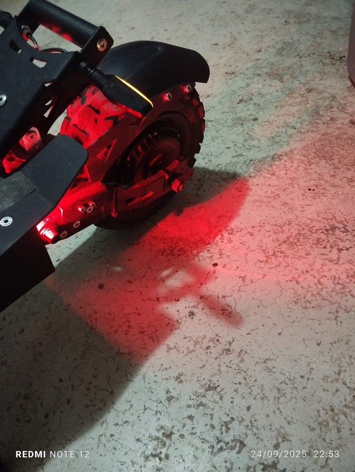 onvo RX7 4000w Siyah Elektrikli Scooter - Görsel 5