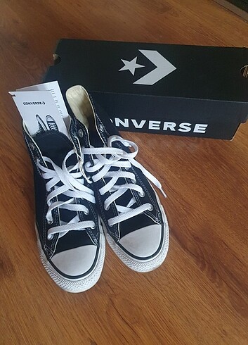 Converse Unisex Sneaker