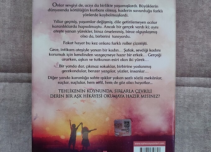  Gece ile Şafak - Fatma Erdem