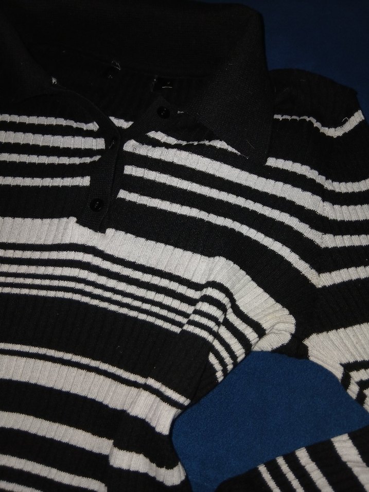 Çizgili Siyah Beyaz Triko Kadın Kazak - Görsel 2