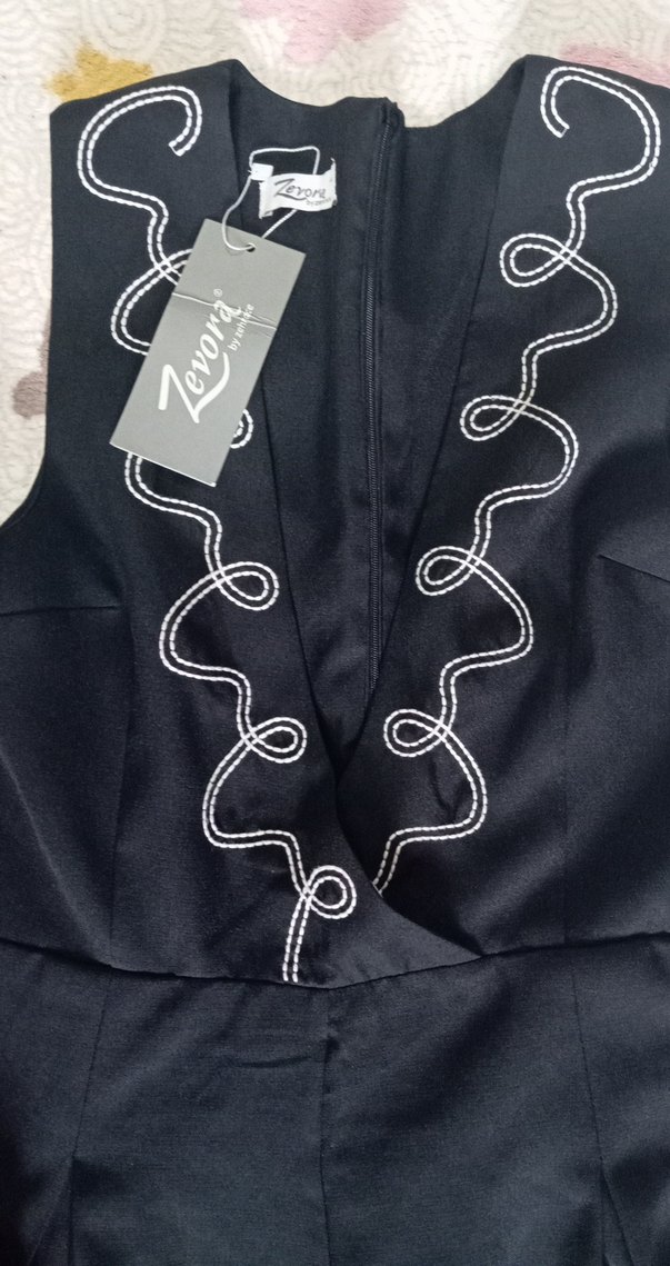 Siyah Nakışlı Kadın Uzun Tulum - Görsel 2