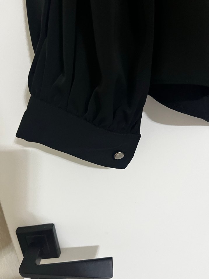 Siyah Kadın Gömlek - Görsel 4