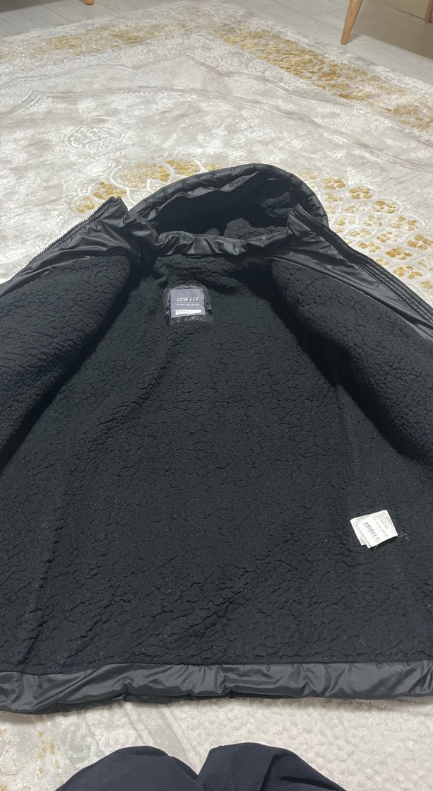 Siyah Kadın Kışlık Mont - Görsel 5