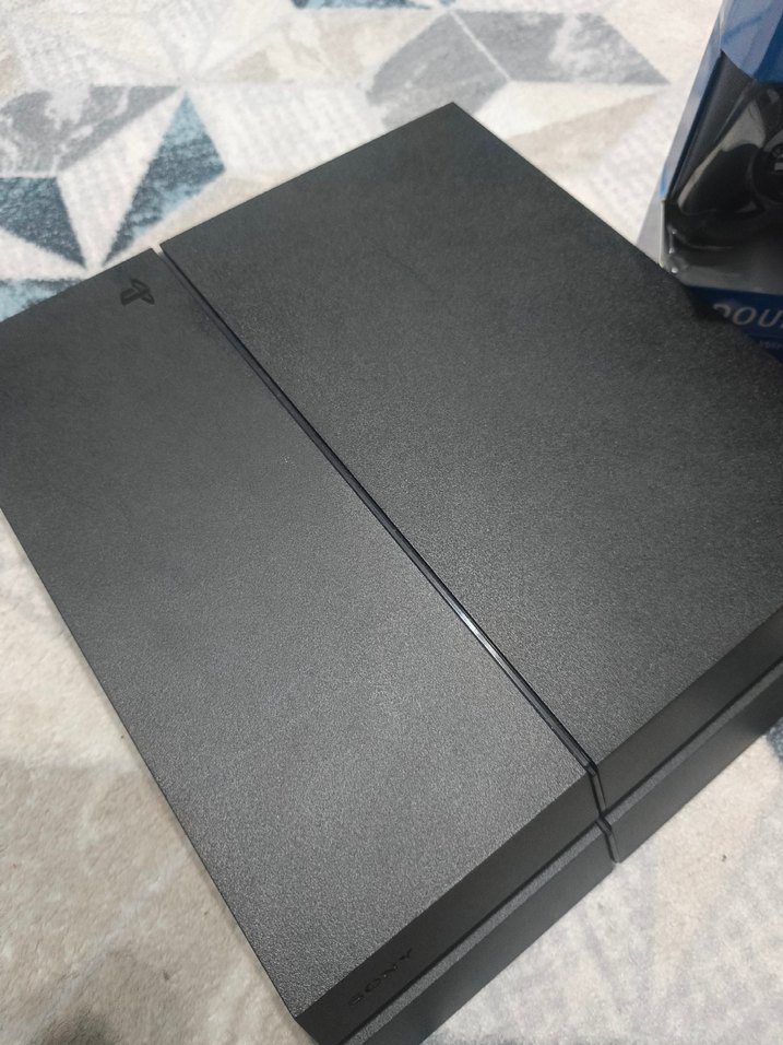 PlayStation 4 - Görsel 2