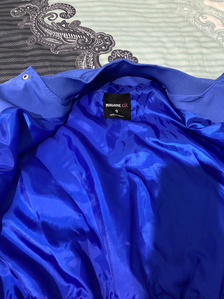 Düğmeli Mavi Kadın Ceket - Görsel 3