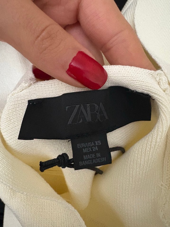 Zara sırt dekolteli bluz - Görsel 3