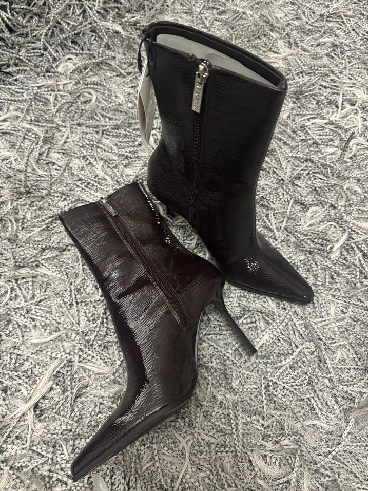 BERSHKA Bordo Parlak Deri Topuklu Bot - Görsel 4