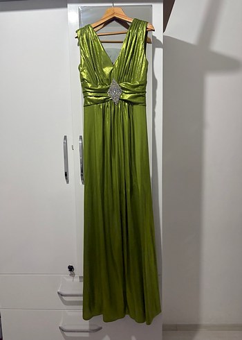 Kadın Parlak Yeşil Uzun Drapeli Abiye Elbise - Görsel 2