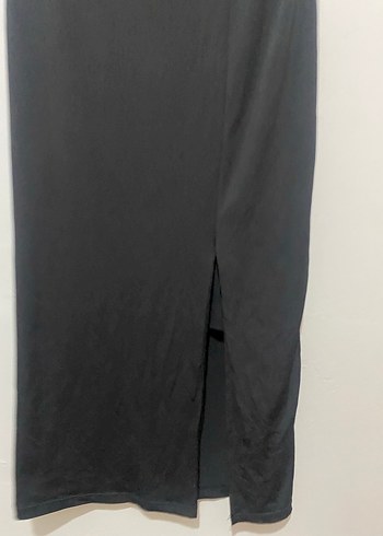 Drapeli Siyah Uzun Askısız Elbise - Görsel 3