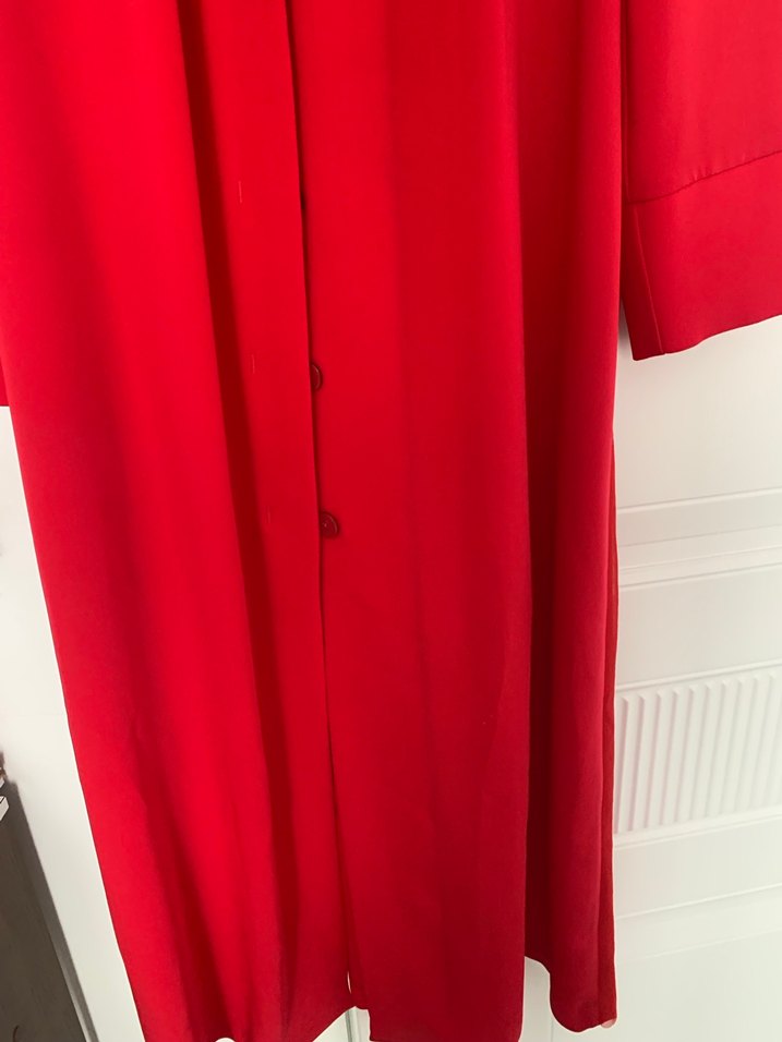 Uzun Kırmızı Kadın Modern Klasik tüllü pardesü - Görsel 2