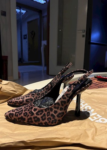 Leopar Desenli Tokalı Stiletto - Görsel 6