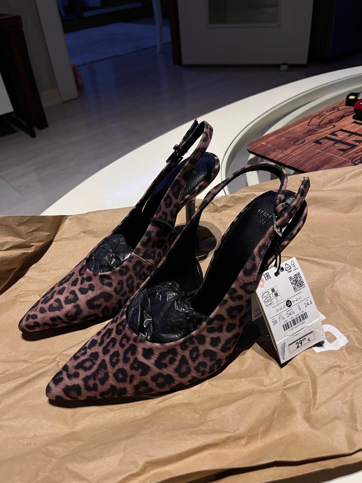 Leopar Desenli Tokalı Stiletto - Görsel 3