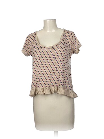 Twist T-shirt %70 İndirimli.