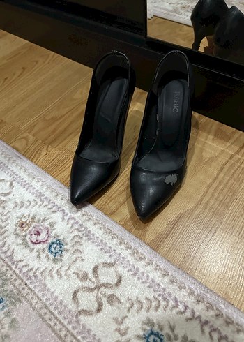 Siyah Deri Tokalı Stiletto Kadın Ayakkabı - Görsel 4