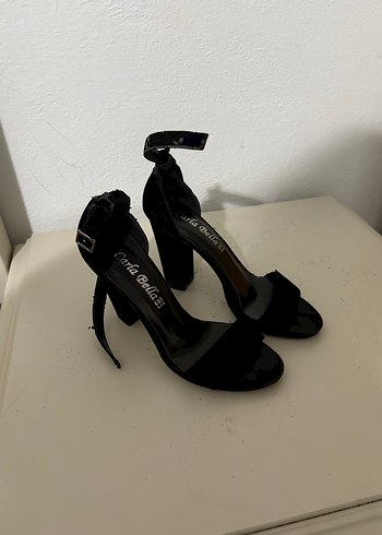 Topuklu Ayakkabı - Görsel 2