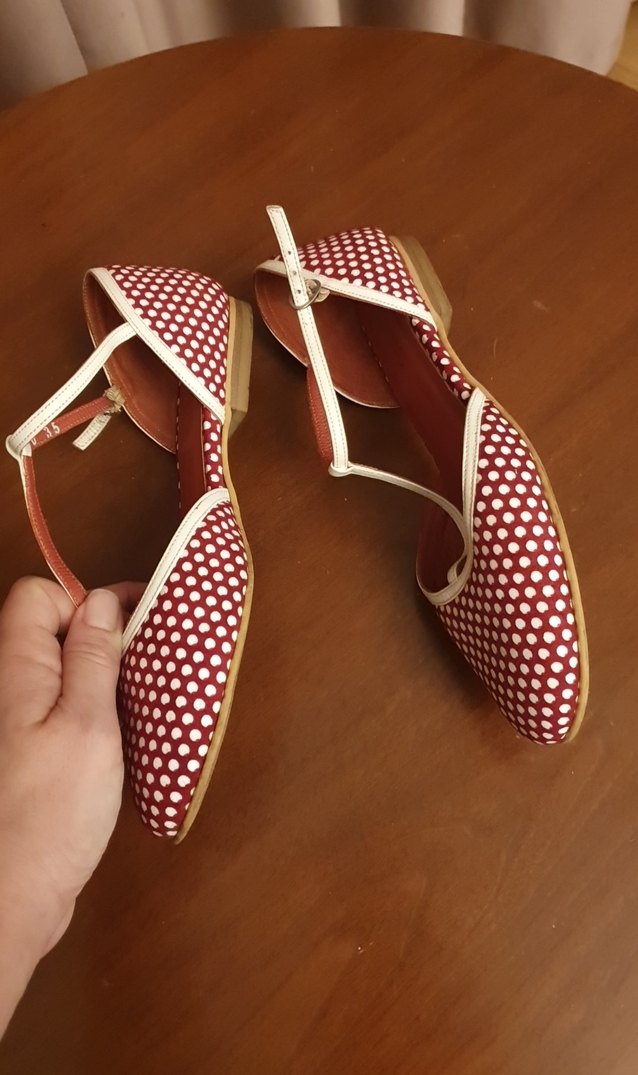 Kırmızı Puantiyeli deri babet - Görsel 2