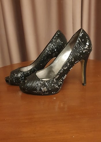 hareketli pullu Siyah Yüksek Topuklu Kadın Ayakkabı - Görsel 4