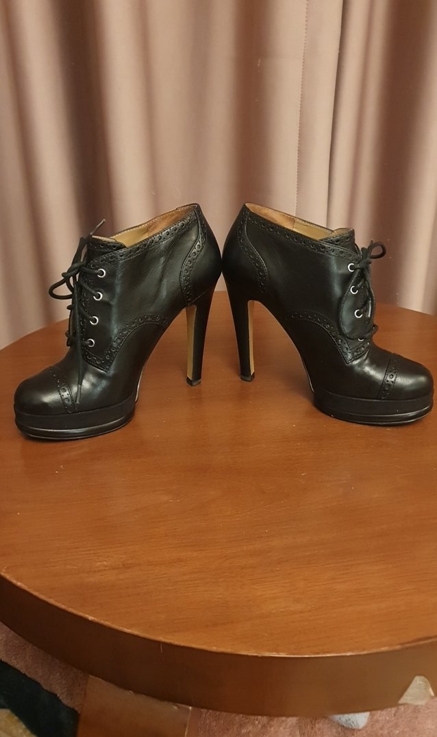 Dantel Detaylı Siyah Deri Yüksek 11 cm Topuklu  Bot ayakkabı - Görsel 3