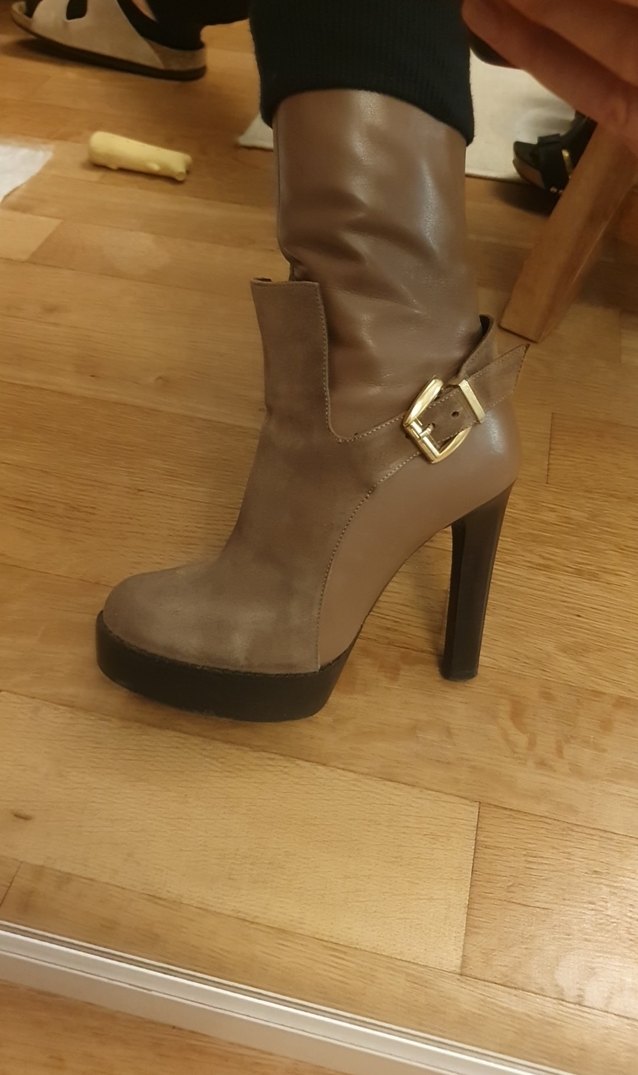 Bej Süet Tokalı 11 cm Topuklu Kadın Bot - Görsel 3