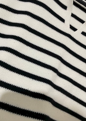 Çizgili Beyaz Gri Örgü Kadın Kazak - Görsel 4