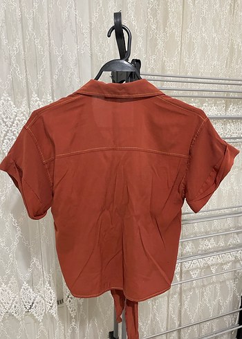 Düğmeli Kısa Kollu Keten Gömlek - Görsel 3