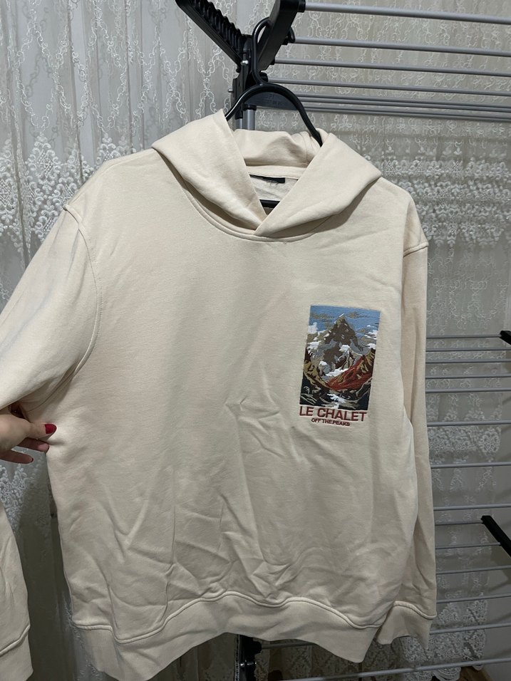 Beyaz Kapüşonlu Uzun Kollu Kadın Sweatshirt - Görsel 2