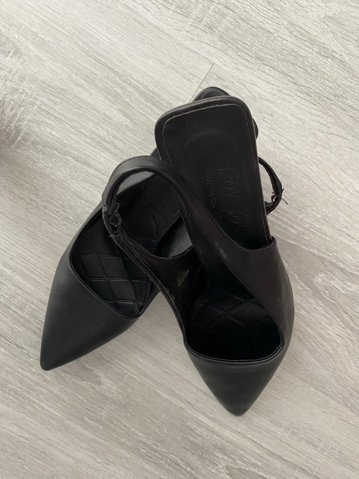 Klasik Siyah Kadın Ayakkabı - Görsel 4