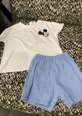 3 Adet 6-9 Ay Baskılı Şort-Tişört Takım - Görsel 2
