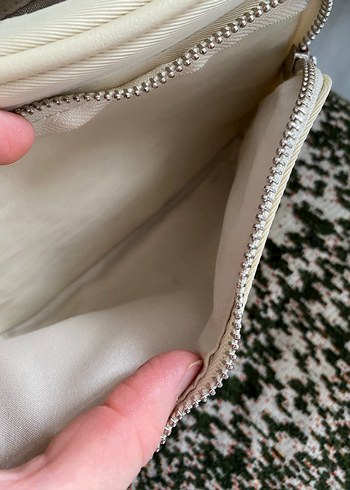 Stradivarius Krem Renk Spor Çanta - Görsel 7