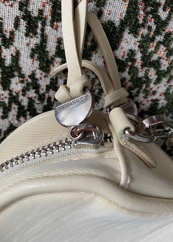 Stradivarius Krem Renk Spor Çanta - Görsel 3