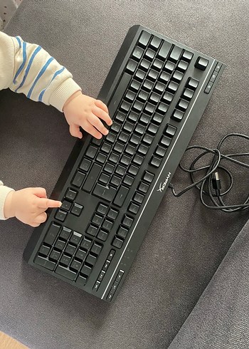 Çok Renkli Işıklı HYPERX Alloy Core RGB Türkçe Oyun Klavyesi - Görsel 6