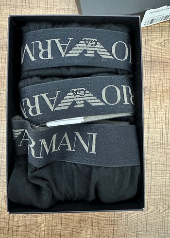 Emporio Armani ürünü