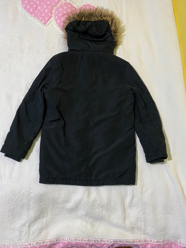 Erkek Çocuk Gri Kürklü Kapüşonlu Kaban - Görsel 2