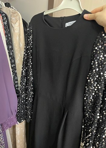 Uzun Kollu Siyah Payetli Gece Elbisesi - Görsel 3