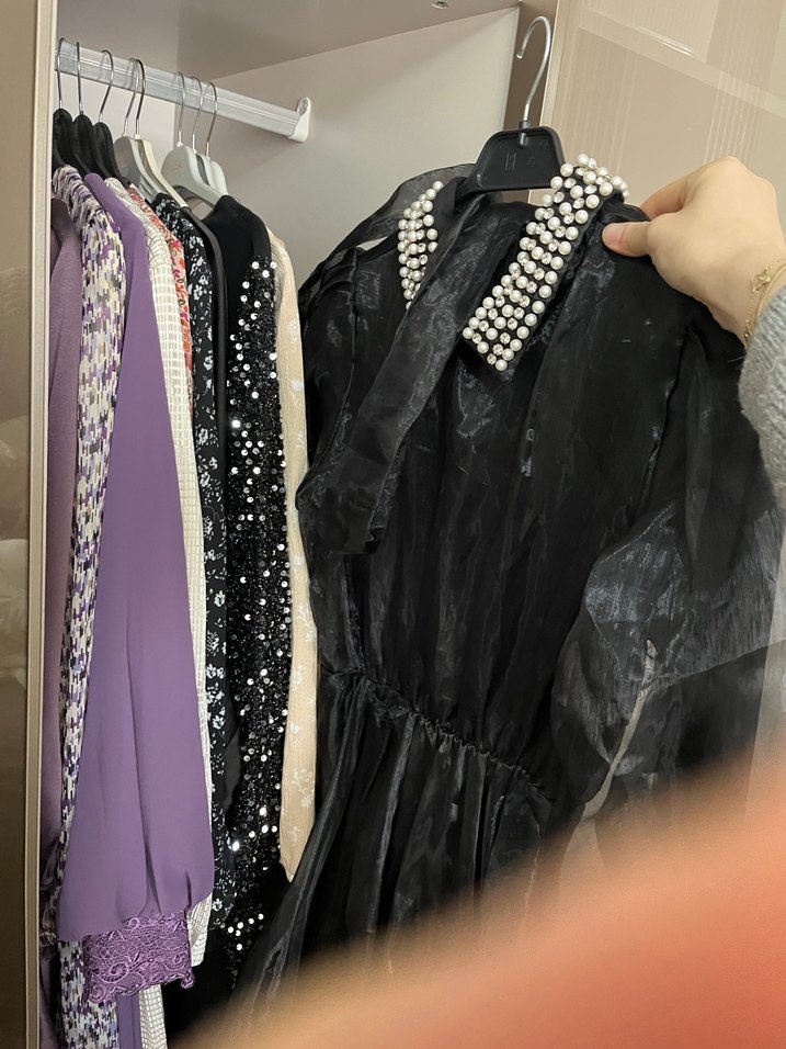 İnci ve Taş İşlemeli Siyah Uzun Kadın Ceket - Görsel 3