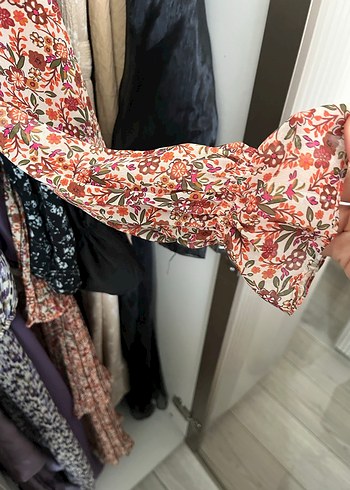 Çok Renkli Pileli Uzun Bohem Elbise - Görsel 2